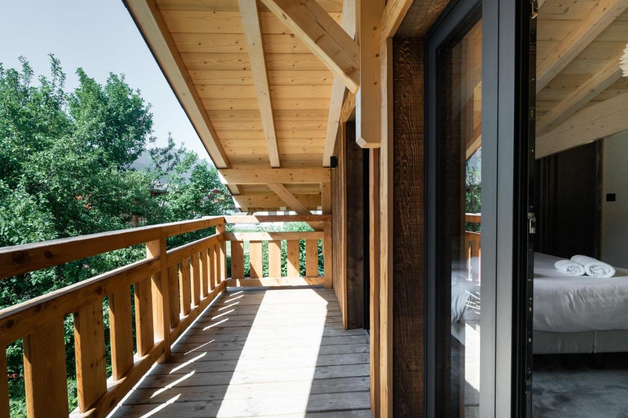Le Petit Chalet De Montriond Eksteriør bilde